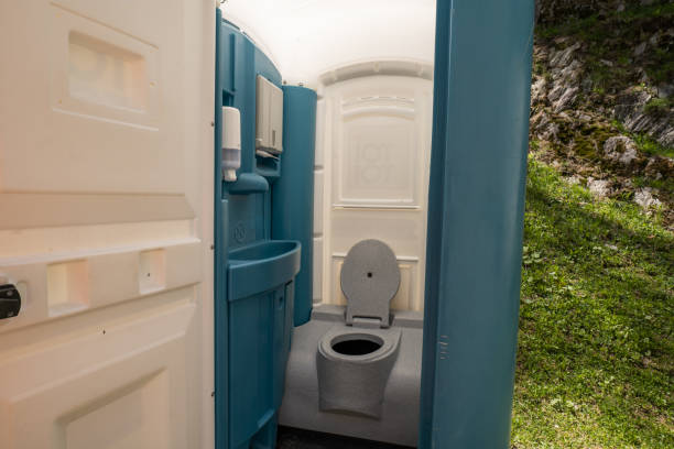 Best Porta potty rental near me  in Cornell, WI