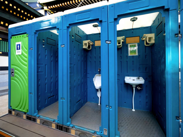 Best Luxury portable toilet rental  in Cornell, WI